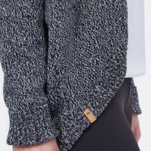 Tentree anoba cardigan sweater. Medium size